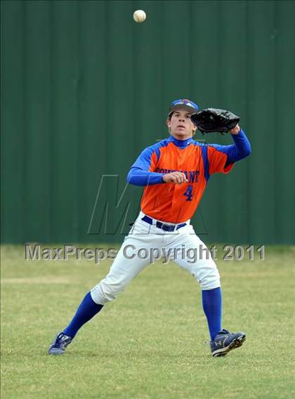 Thumbnail 3 in Covenant Christian vs. Liberty  (Little Elm Tournament) photogallery.