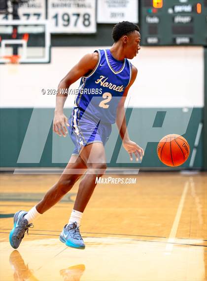 Thumbnail 3 in Hooks vs. Tatum (Tenaha ISD Holiday Hoops) photogallery.