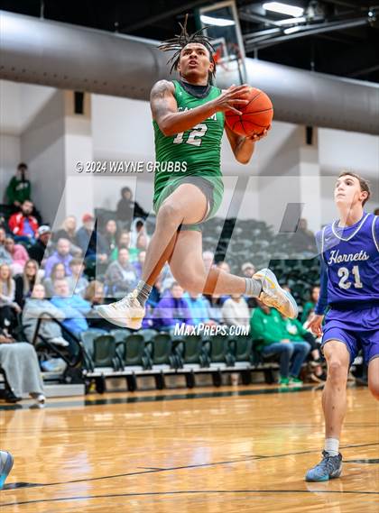 Thumbnail 3 in Hooks vs. Tatum (Tenaha ISD Holiday Hoops) photogallery.