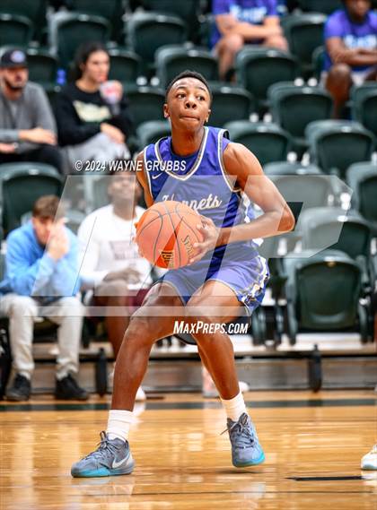 Thumbnail 3 in Hooks vs. Tatum (Tenaha ISD Holiday Hoops) photogallery.