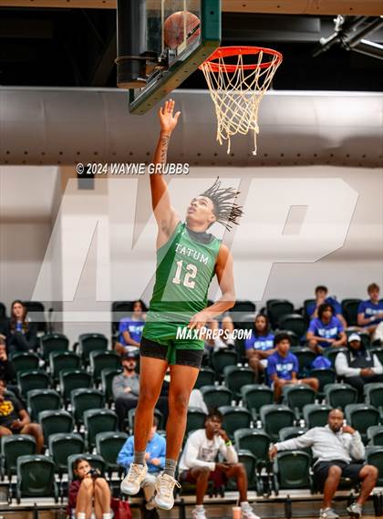 Thumbnail 3 in Hooks vs. Tatum (Tenaha ISD Holiday Hoops) photogallery.