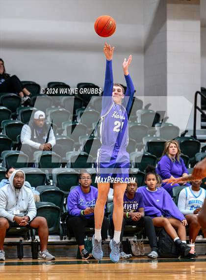 Thumbnail 3 in Hooks vs. Tatum (Tenaha ISD Holiday Hoops) photogallery.