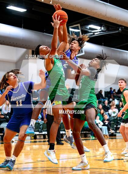 Thumbnail 2 in Hooks vs. Tatum (Tenaha ISD Holiday Hoops) photogallery.