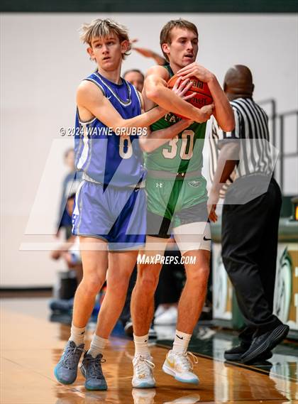 Thumbnail 2 in Hooks vs. Tatum (Tenaha ISD Holiday Hoops) photogallery.