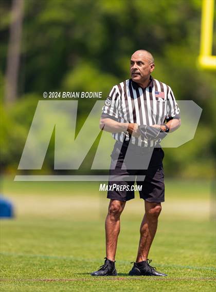 Thumbnail 1 in Lucy Beckham vs Hilton Head (SCHSL 4A Round 2) photogallery.
