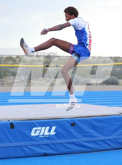 Thumbnail 2 in Estrella Foothills Invitational photogallery.