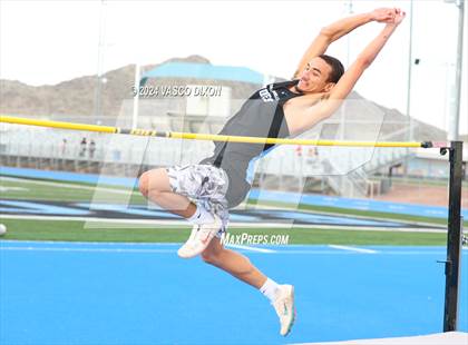Thumbnail 1 in Estrella Foothills Invitational photogallery.