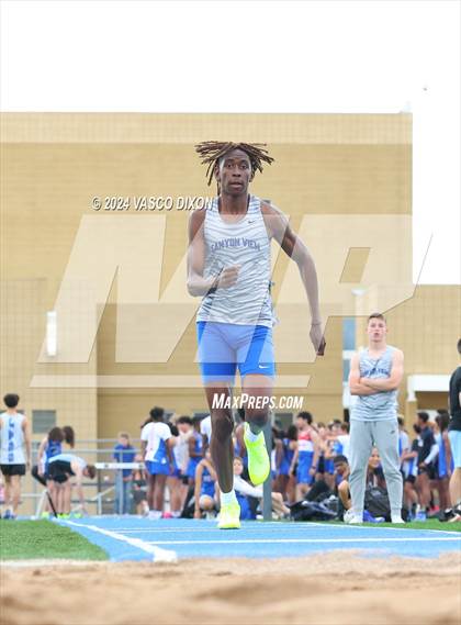 Thumbnail 2 in Estrella Foothills Invitational photogallery.