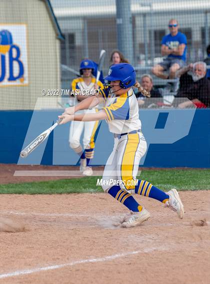 Thumbnail 3 in New Palestine @ Greenfield-Central photogallery.