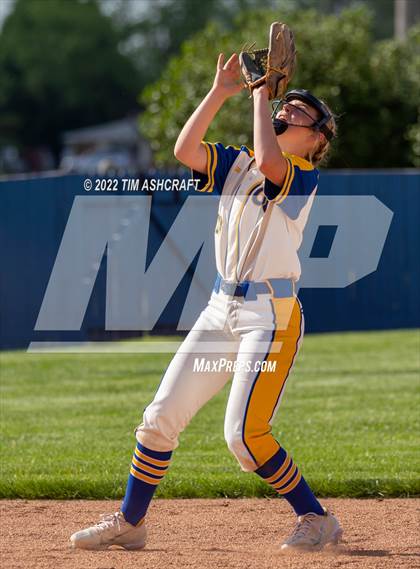Thumbnail 2 in New Palestine @ Greenfield-Central photogallery.