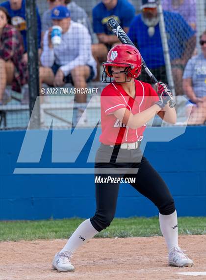 Thumbnail 3 in New Palestine @ Greenfield-Central photogallery.