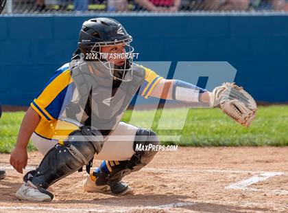Thumbnail 3 in New Palestine @ Greenfield-Central photogallery.