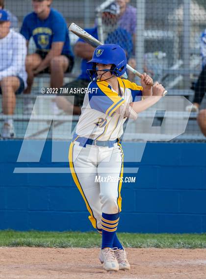 Thumbnail 2 in New Palestine @ Greenfield-Central photogallery.