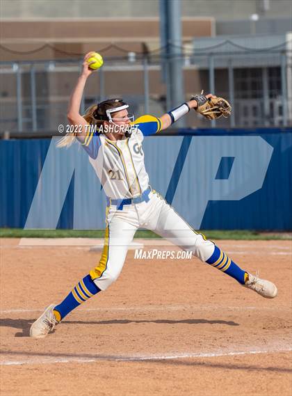 Thumbnail 3 in New Palestine @ Greenfield-Central photogallery.