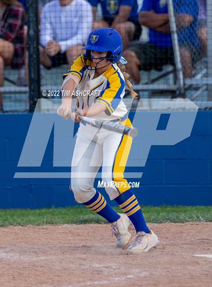 Thumbnail 1 in New Palestine @ Greenfield-Central photogallery.
