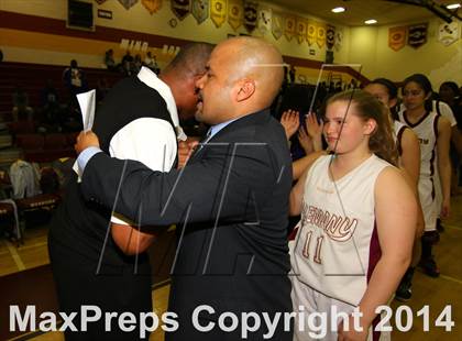 Thumbnail 3 in Lynwood vs. Alemany (CIF SS Open Division Playoff) photogallery.