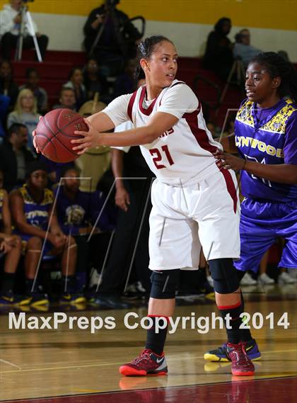 Thumbnail 2 in Lynwood vs. Alemany (CIF SS Open Division Playoff) photogallery.