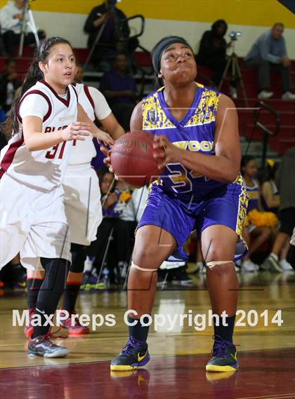 Thumbnail 1 in Lynwood vs. Alemany (CIF SS Open Division Playoff) photogallery.