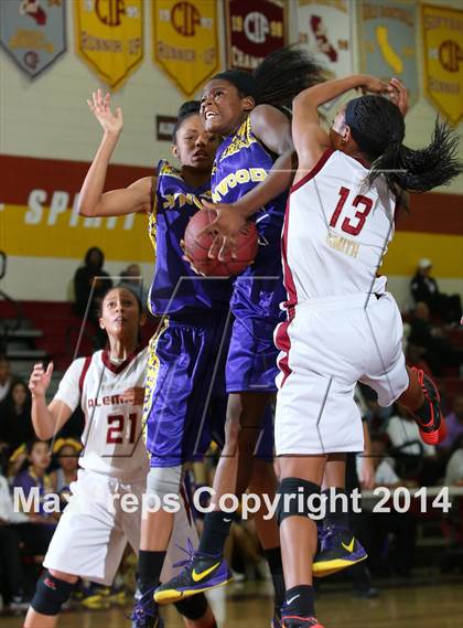 Thumbnail 1 in Lynwood vs. Alemany (CIF SS Open Division Playoff) photogallery.