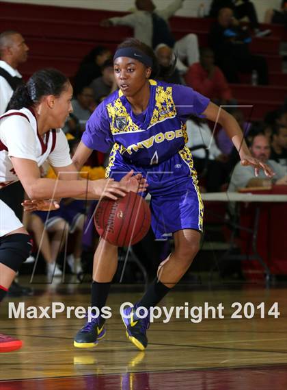 Thumbnail 1 in Lynwood vs. Alemany (CIF SS Open Division Playoff) photogallery.