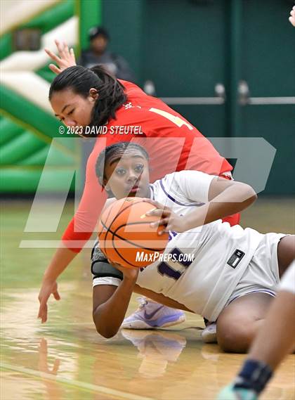 Thumbnail 2 in Cathedral Catholic vs. Piedmont (St. Mary's Stockton MLK Showcase) photogallery.
