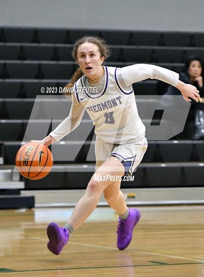 Thumbnail 1 in Cathedral Catholic vs. Piedmont (St. Mary's Stockton MLK Showcase) photogallery.