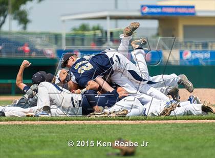 Thumbnail 3 in Abington Heights vs. Knoch (PIAA Class AAA Final) photogallery.