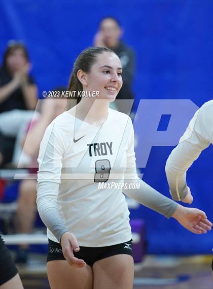 Thumbnail 3 in Troy vs Berkley (Detroit Country Day Quad) photogallery.