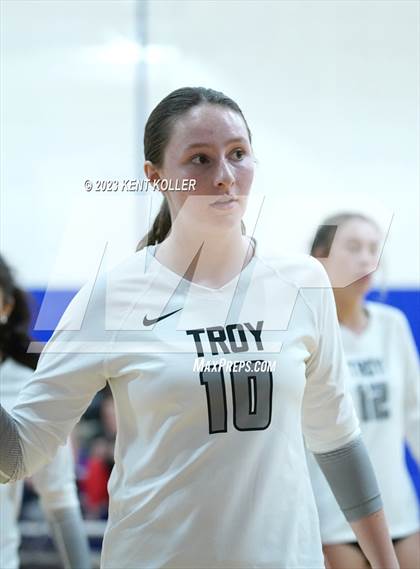 Thumbnail 2 in Troy vs Berkley (Detroit Country Day Quad) photogallery.