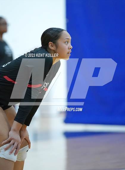 Thumbnail 3 in Troy vs Berkley (Detroit Country Day Quad) photogallery.