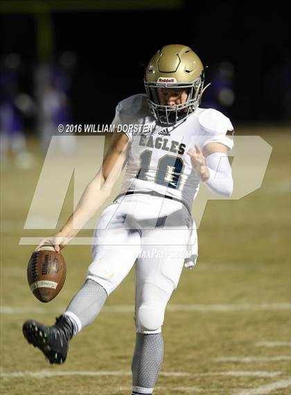 Thumbnail 3 in Cane Ridge vs Independence (TSSAA Class 5A Division 1 Quarterfinal) photogallery.