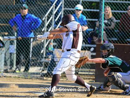 Thumbnail 3 in Coronado @ Serra photogallery.