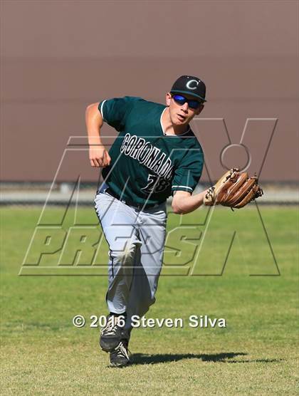 Thumbnail 1 in Coronado @ Serra photogallery.