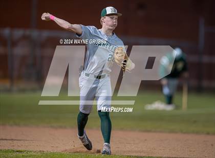 Thumbnail 2 in Harleton vs. Jefferson photogallery.