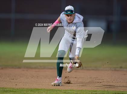 Thumbnail 2 in Harleton vs. Jefferson photogallery.
