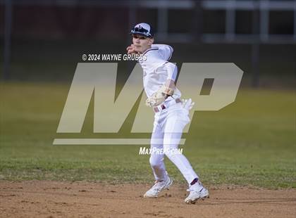 Thumbnail 3 in Harleton vs. Jefferson photogallery.