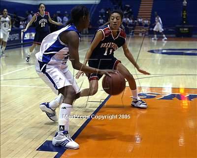 Thumbnail 1 in Brentwood vs. La Jolla Country Day (SoCal D4 Final) photogallery.