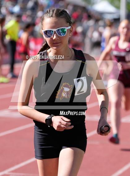 Thumbnail 2 in CHSAA Final 3A (4x800 Relay) photogallery.