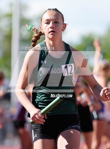 Thumbnail 2 in CHSAA Final 3A (4x800 Relay) photogallery.