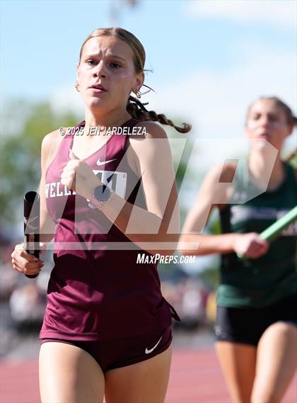 Thumbnail 3 in CHSAA Final 3A (4x800 Relay) photogallery.