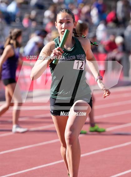 Thumbnail 3 in CHSAA Final 3A (4x800 Relay) photogallery.