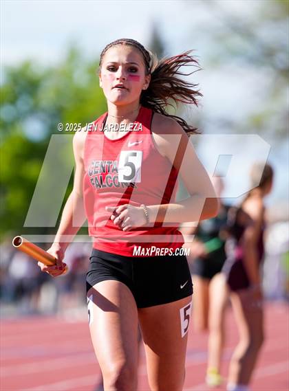Thumbnail 3 in CHSAA Final 3A (4x800 Relay) photogallery.