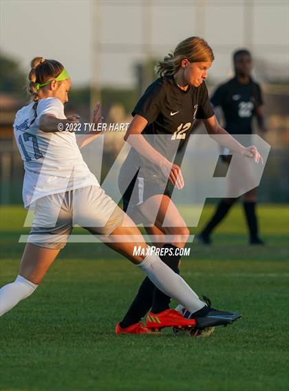 Thumbnail 3 in Hamilton Southeastern @ Avon photogallery.