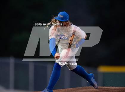 Thumbnail 2 in Harmony vs. Daingerfield (UIL 3A Area Playoff) photogallery.