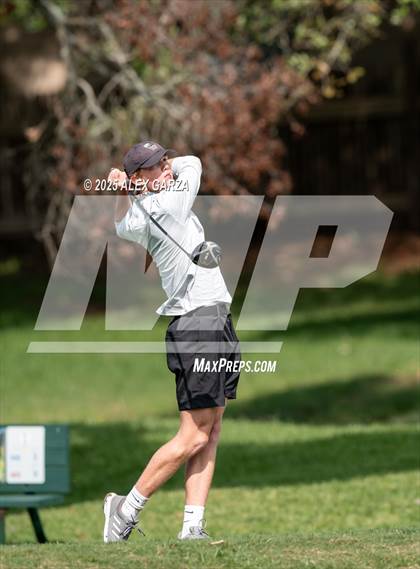 Thumbnail 2 in UIL Golf 1A Boys Final (Round 1) photogallery.