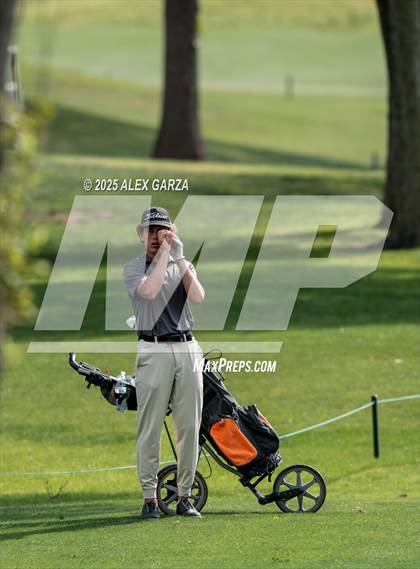 Thumbnail 3 in UIL Golf 1A Boys Final (Round 1) photogallery.