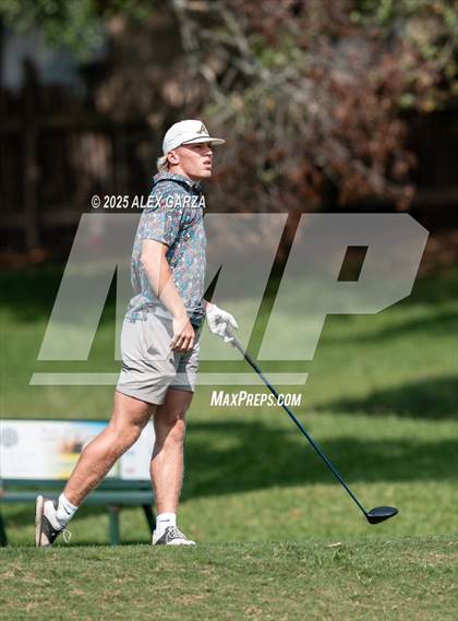 Thumbnail 3 in UIL Golf 1A Boys Final (Round 1) photogallery.