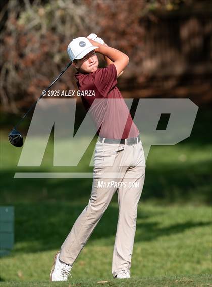 Thumbnail 3 in UIL Golf 1A Boys Final (Round 1) photogallery.