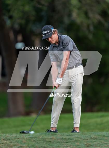 Thumbnail 2 in UIL Golf 1A Boys Final (Round 1) photogallery.