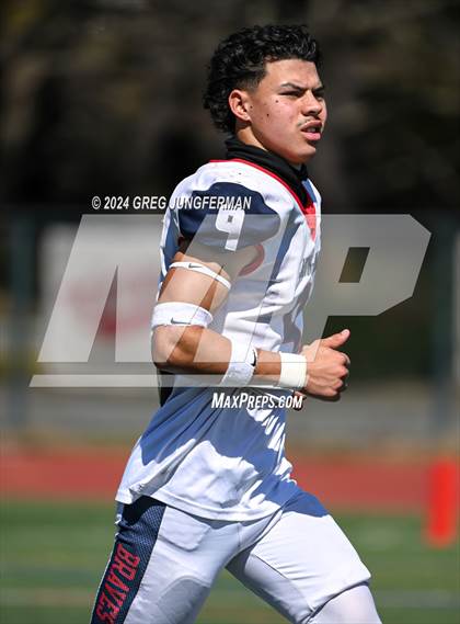 Thumbnail 3 in Justin-Siena @ Tamalpais photogallery.